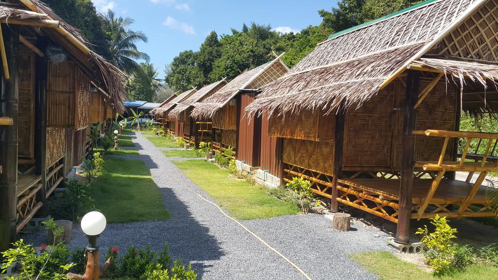 Phuhaya Bamboo Bungalows Ko Lanta Zewnętrze zdjęcie