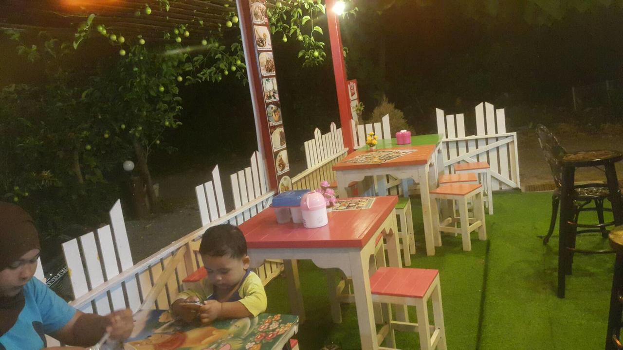 Phuhaya Bamboo Bungalows Ko Lanta Zewnętrze zdjęcie
